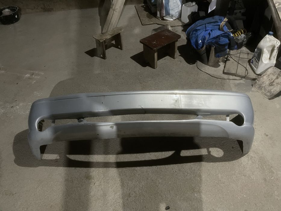 Продам Бампер мерс w202