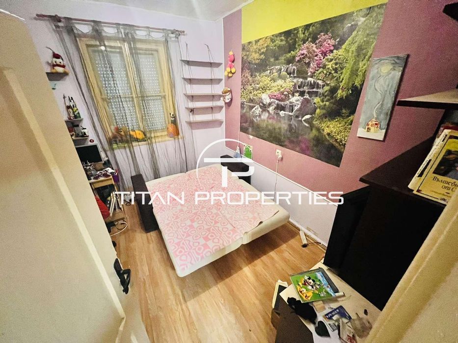 Дава се под наем Двустаен апартамент в Бургас, Братя Миладинови - 62 кв.м за 331.5 € - Снимка #1