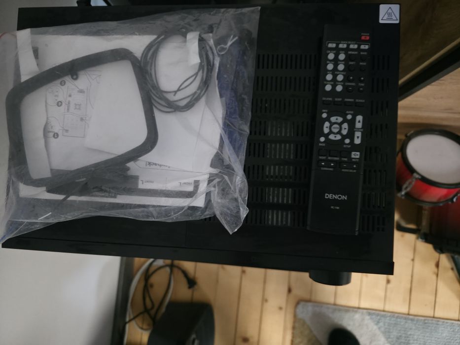 Продавам  Denon AVR-X500