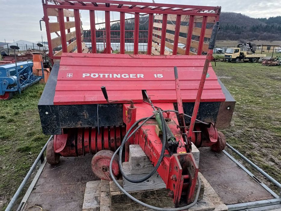 Grebla, remorca de strans fan, Pottinger 15