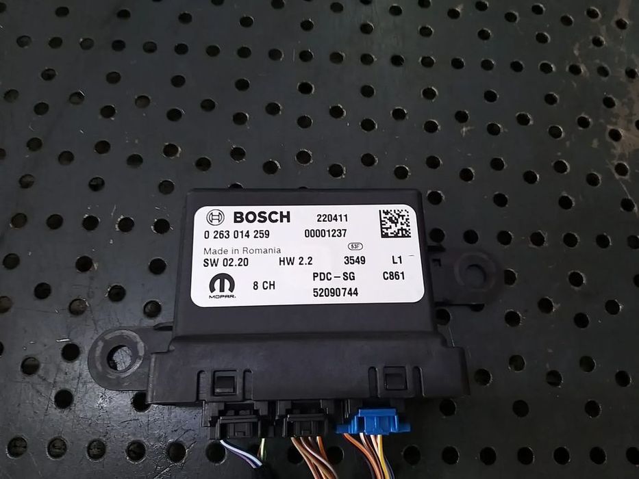 Modul parcare pdc jeep renegade 0263014259 52090744