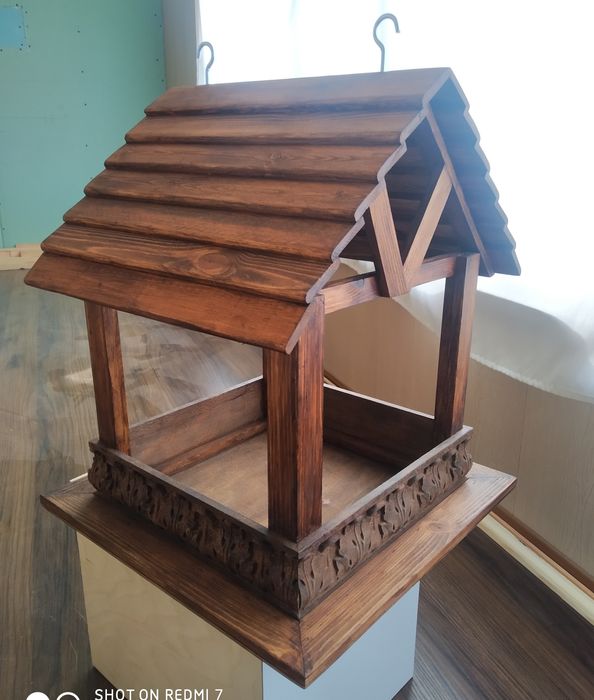 Кормушка для птиц