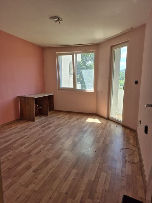 Дава се под наем Тристаен апартамент в София, Младост 1 - 122 кв.м за 194506.86 € - Снимка #3