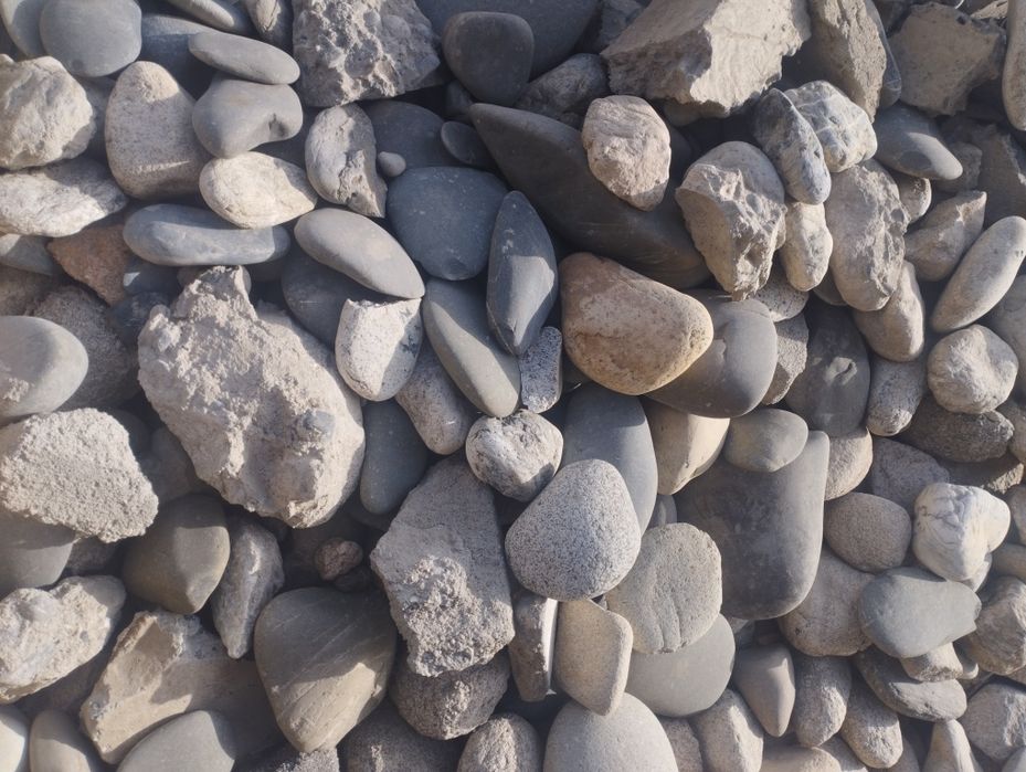 Тош сотилади,Бир камАЗ чикади, 1 млн