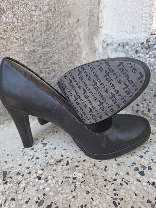 Стилни дамски обувки tamaris