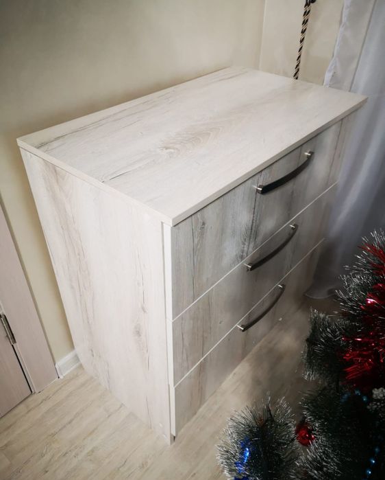 Продам новый комод