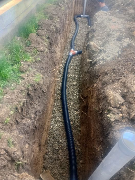 Lucrări cu miniexcavator