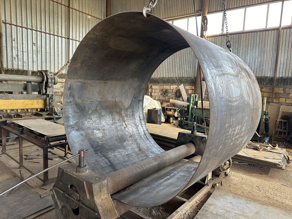 Вальцовка листов , изготовление емкостей