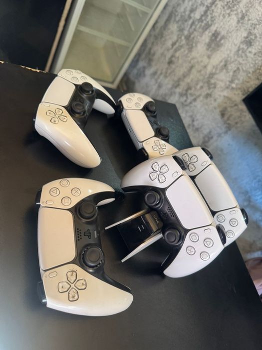 Ps 5 телевизор джостики станция