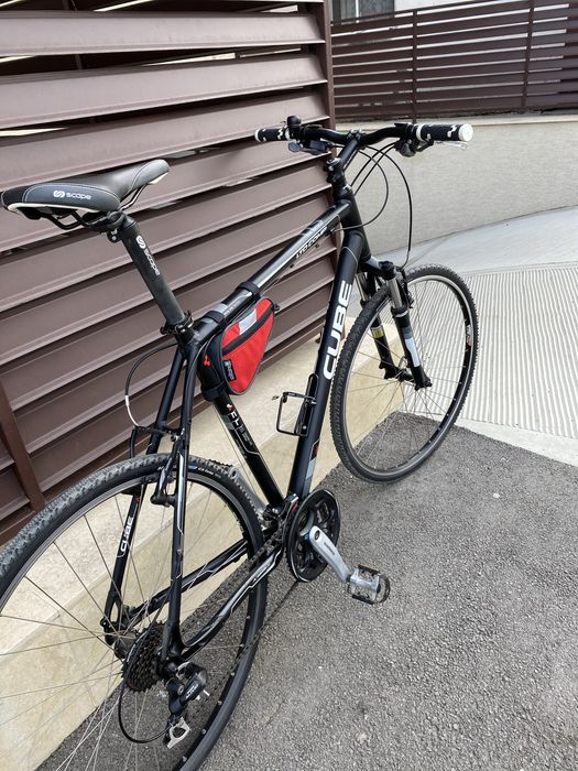 Cube LTD Comp – Bicicletă Cross / Fitness 28”, cadru XL, aluminiu, stare foarte bună