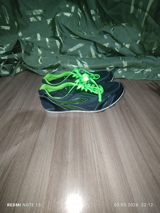 Прадаю шиповки б/у