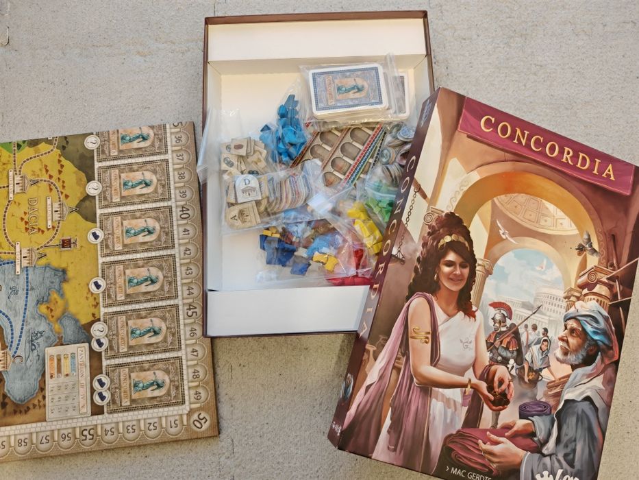 Joc de societate CONCORDIA