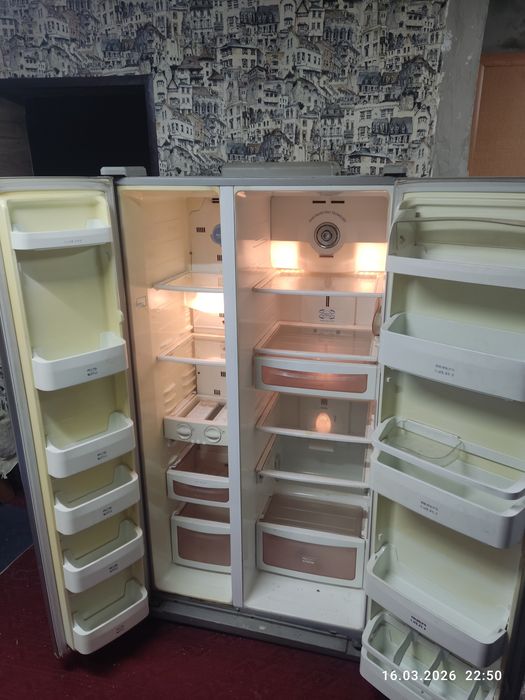 Холодильник в хорошем состоянии