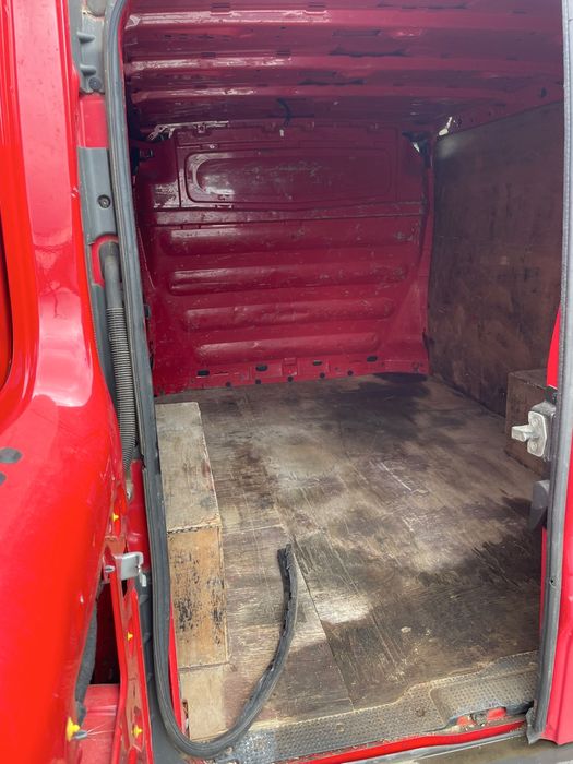 RENAULT Trafic 0 — imagine 4