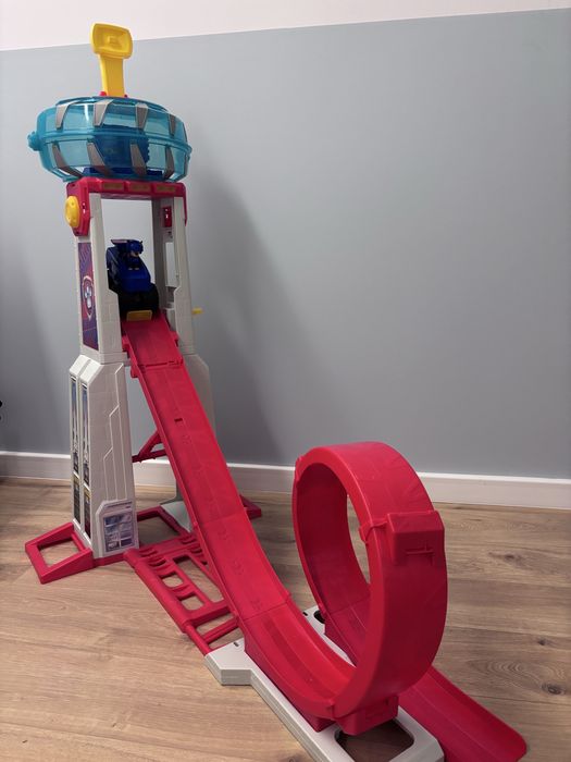 PAW PATROL Rescue Wheels Кула с рампа SUPER LOOP TOWER