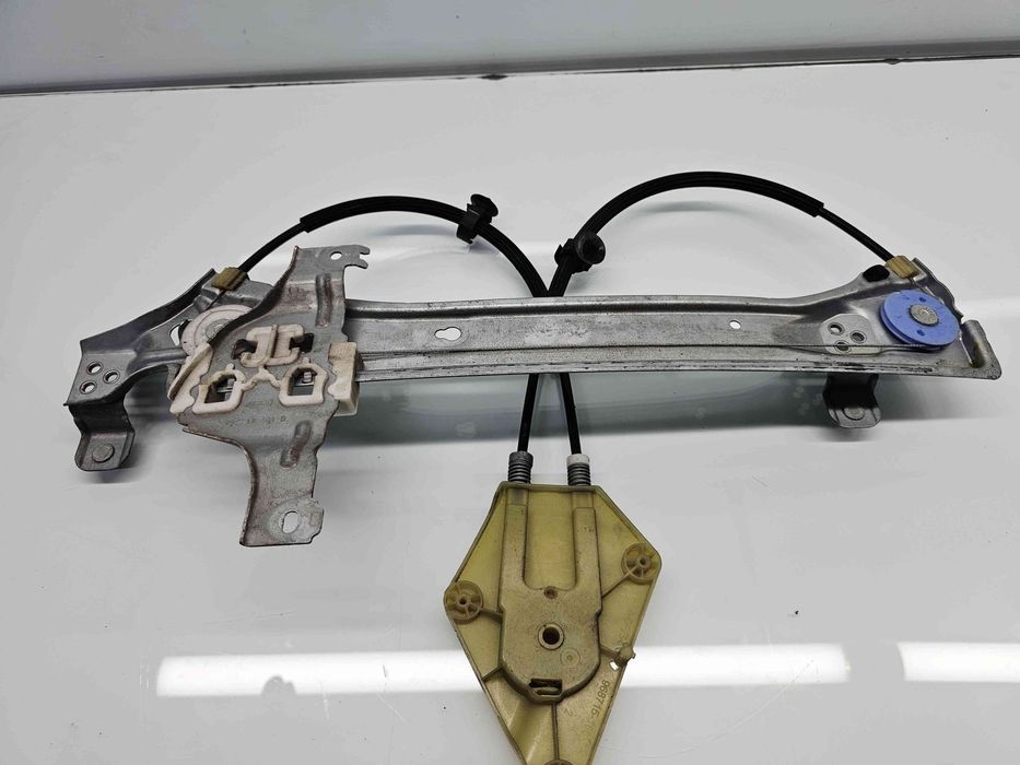 Macara electrica geam dreapta spate Renault Megane 3 (B95) [Fabr 2008-