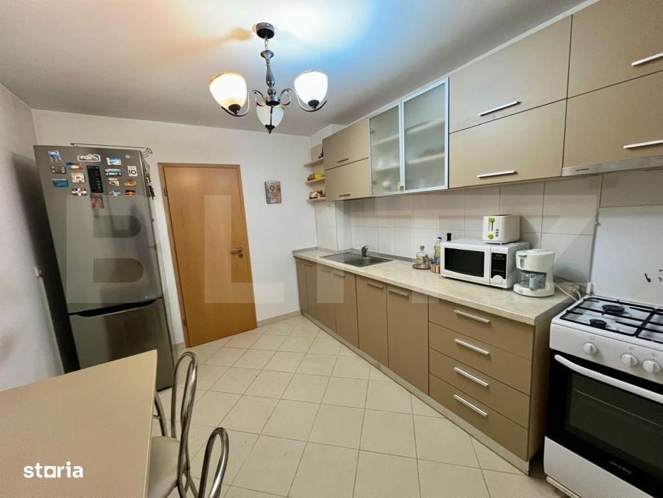 Apartament 3 camere, 66 mp, zona Baba Novac
