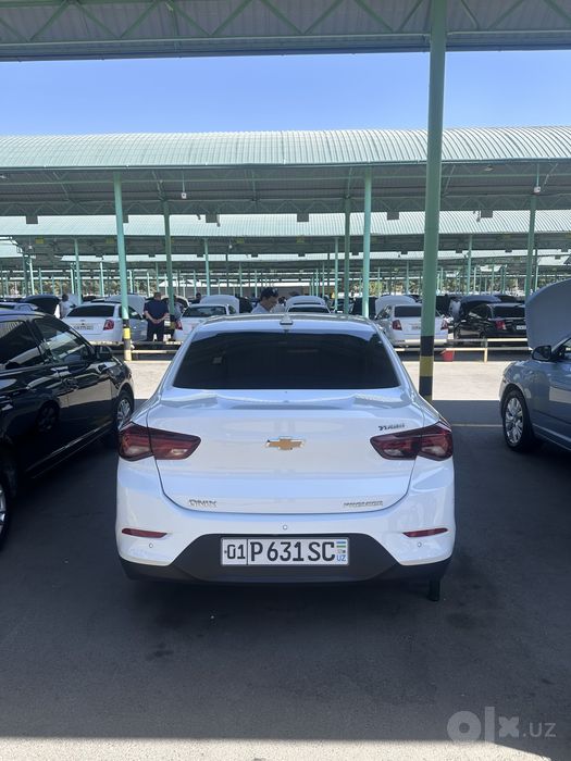 Chevrolet Onix primer +