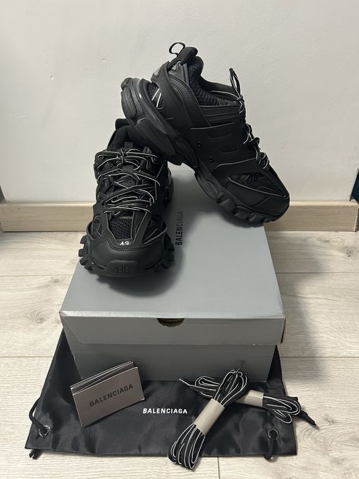 Adidasi Balenciaga Track Triple Black *PREMIUM*