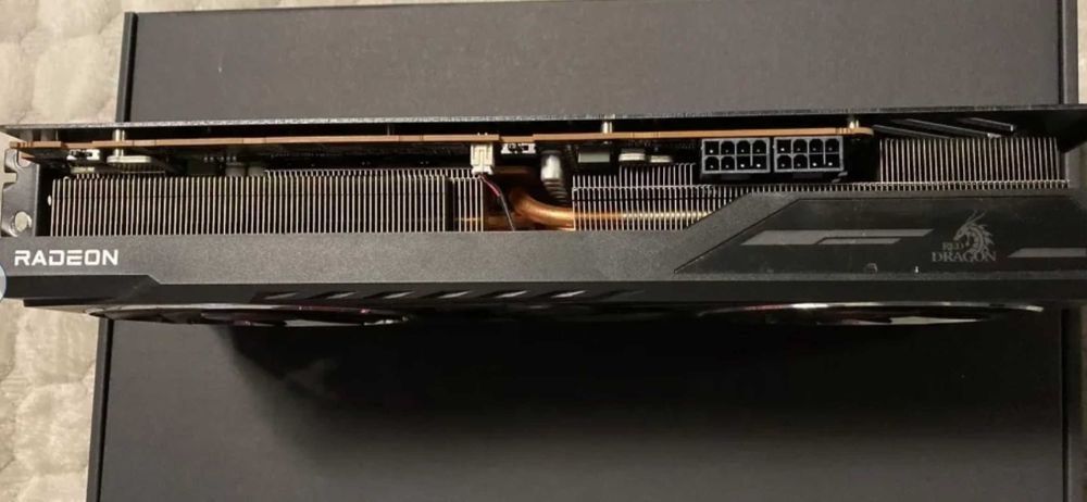 Видео карта. AMD RX6800 xt