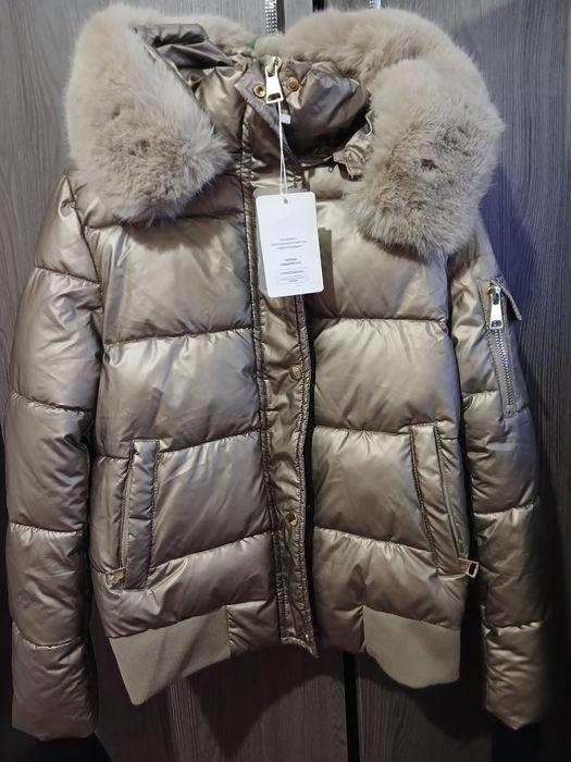 Куртка новыи 15000