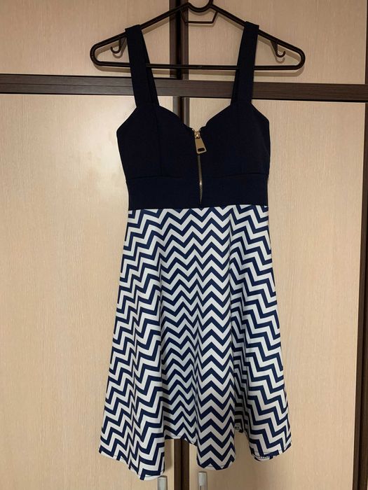 Дамски рокли - М