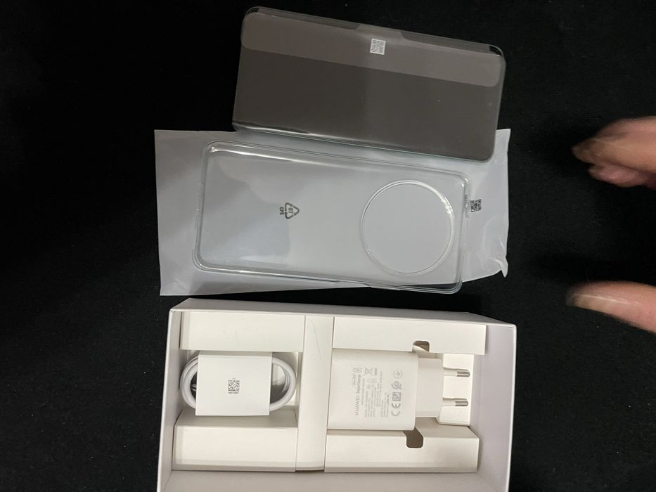 Huawei nova 12i нов