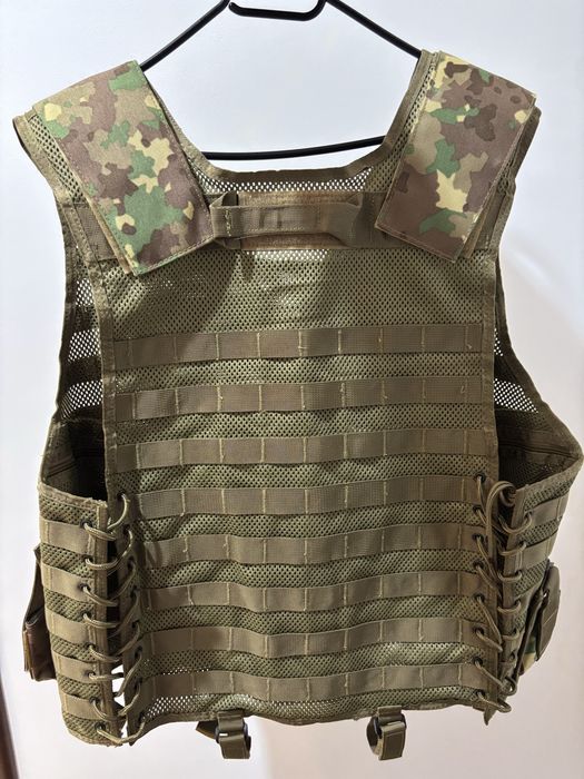 Vestă tactică nouă