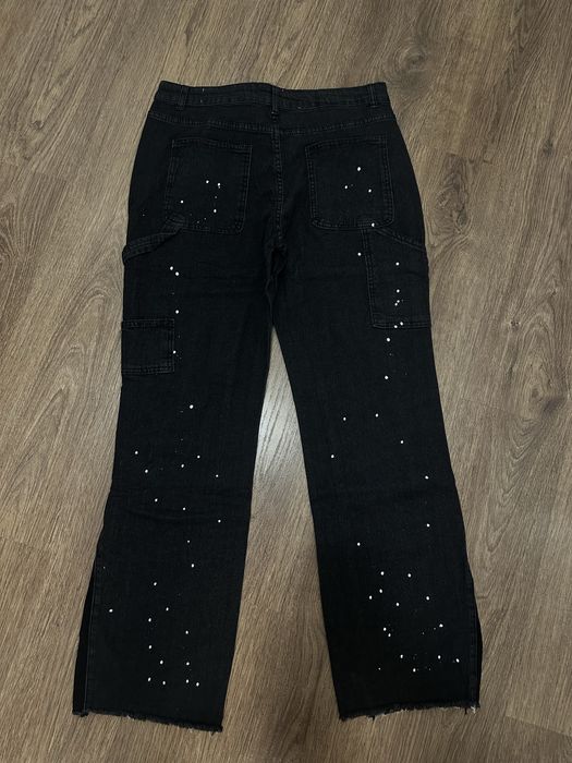 Pantaloni tip flared