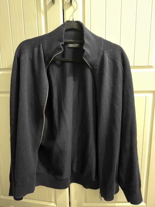 Продам кофту Massimo Dutti