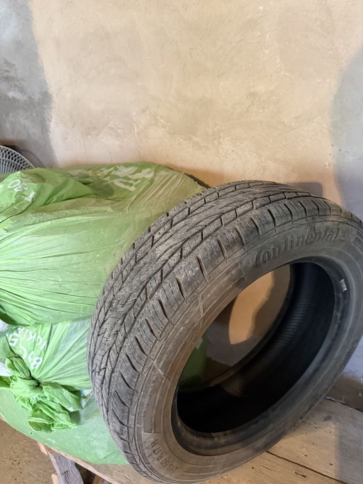 Летние автошины. 215. 60. R17.