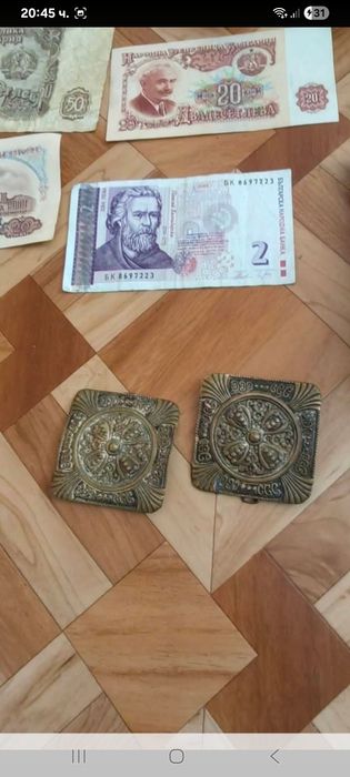 Продават се вещи