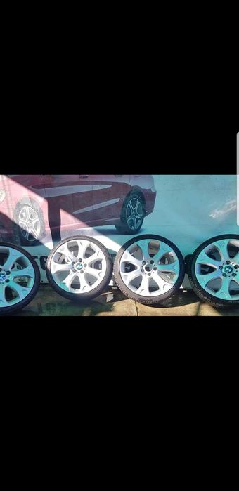 Продавам гуми 235/35/19