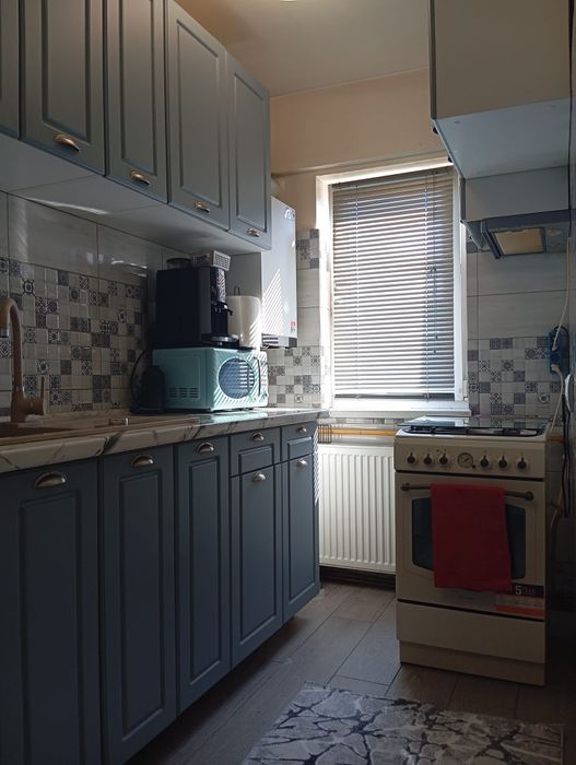 Vând apartament in Huedin