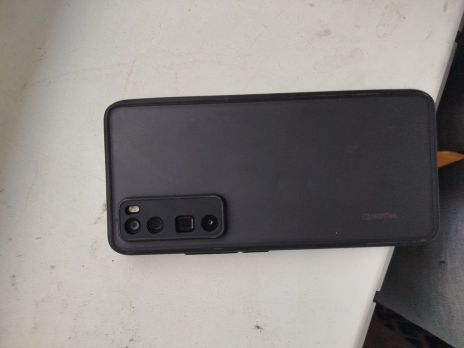 Продам либо обменяю Huawei Nova 7 Pro 5G