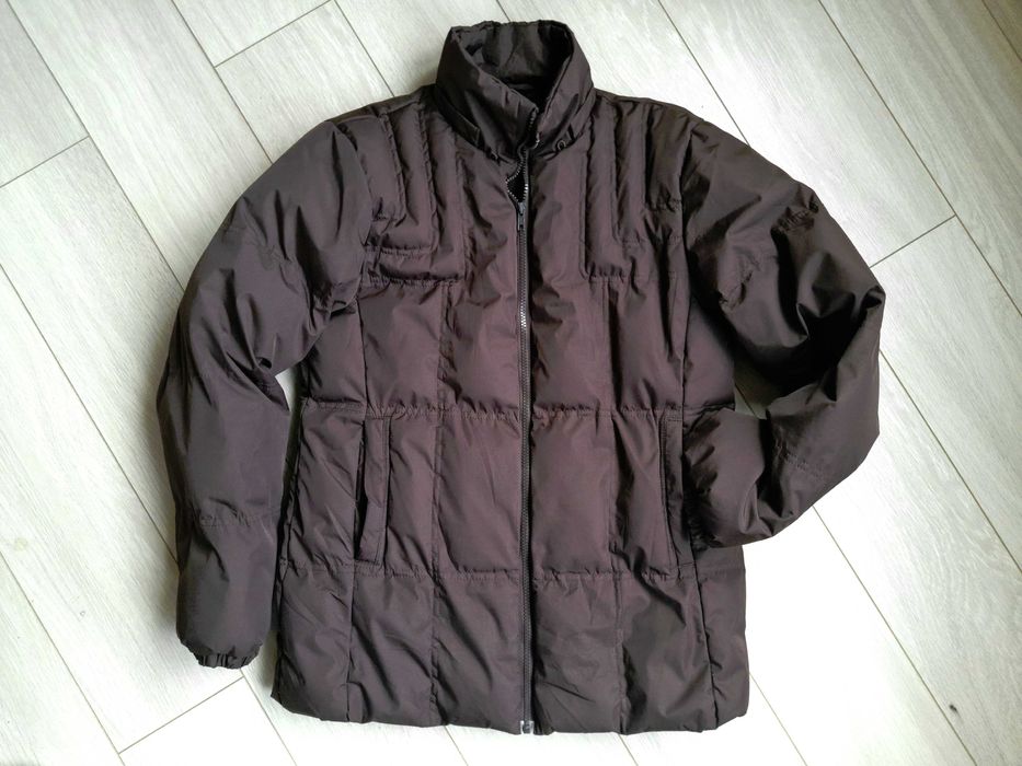 Дебело дамско яке в актуално кафяв цвят. Размер М-Л