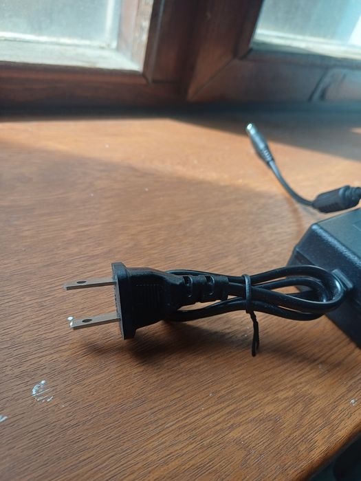 DC-IN адаптер 12V ≡ 3A