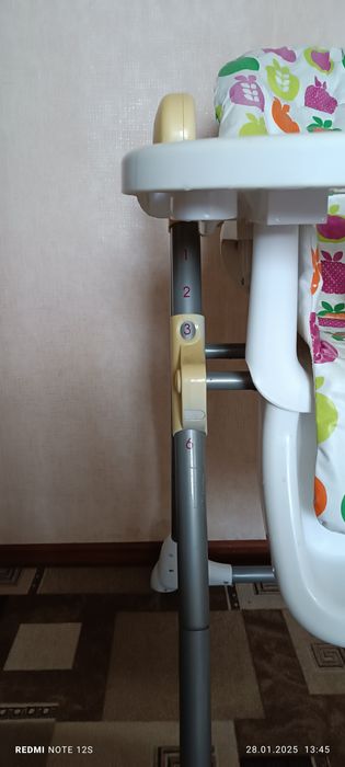 Столик для кормления