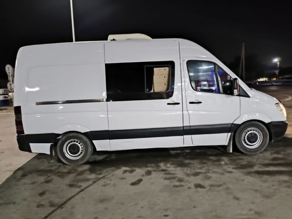 Мерседес спринтер