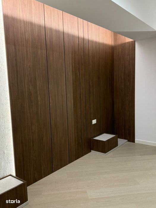 3 Camere Bucatarie Inchisa Cortina North Pipera Paracare Terasa