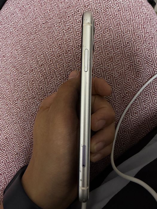 Продам Iphone 11 64gb
