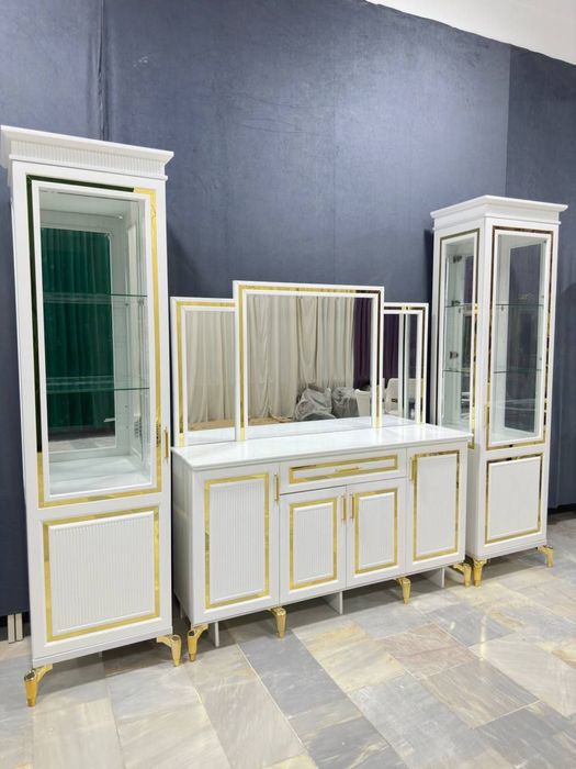 Горка для гостинный