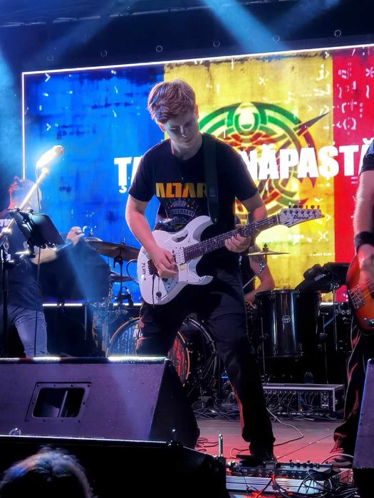 Lectii de chitara acustica/electrica in Cluj-Napoca