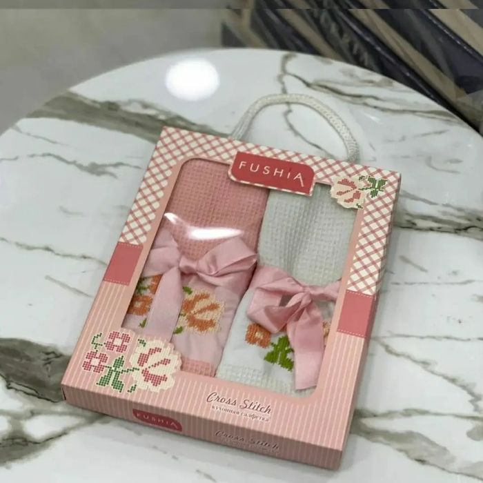 полотенца подарочный 100.000