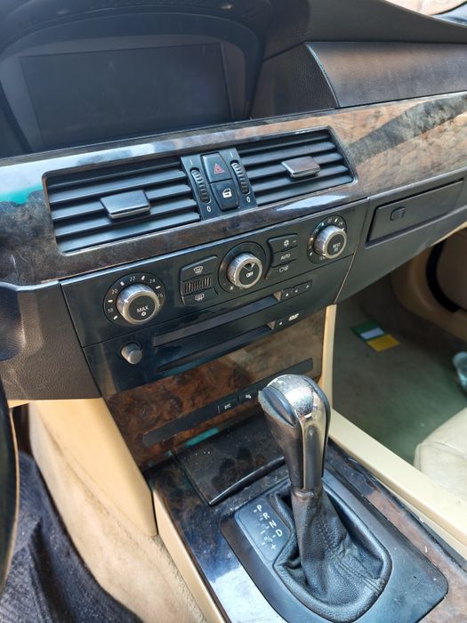 Bmw e60 530d 218 на части