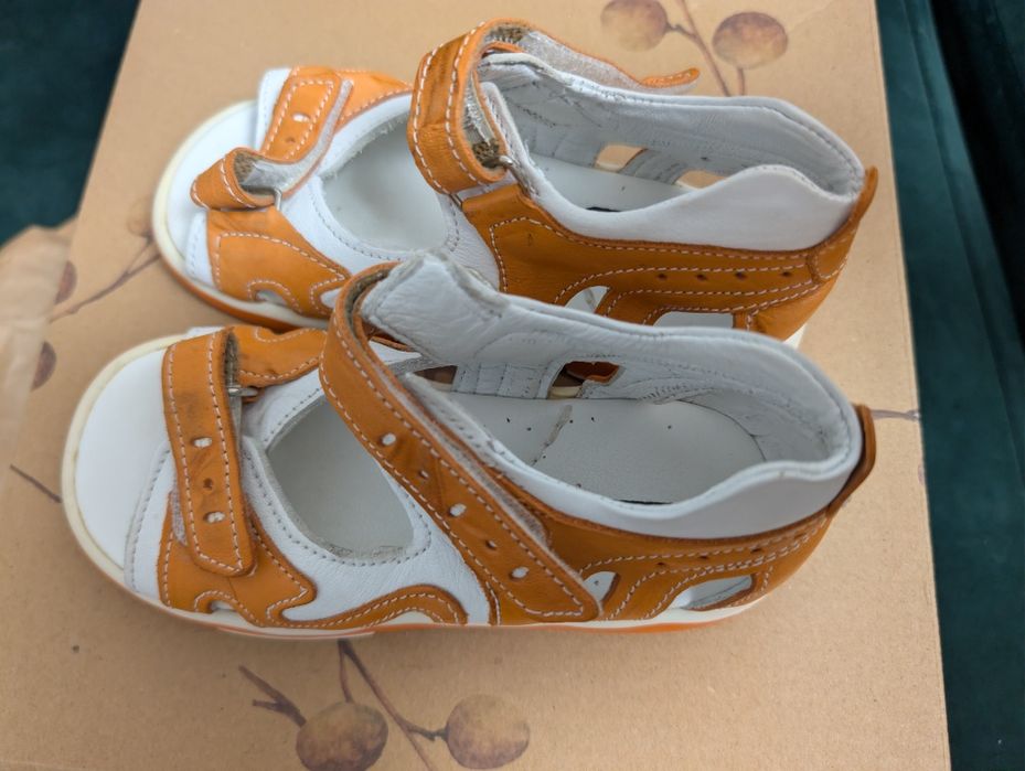 Sandale piele 25