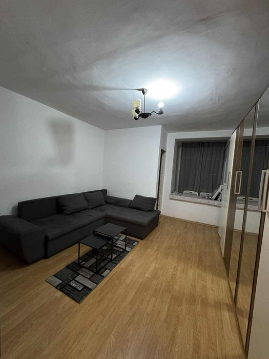 Garsoniera de vanzare