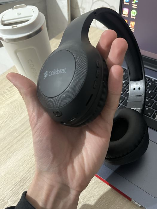 Наушник беспроводной