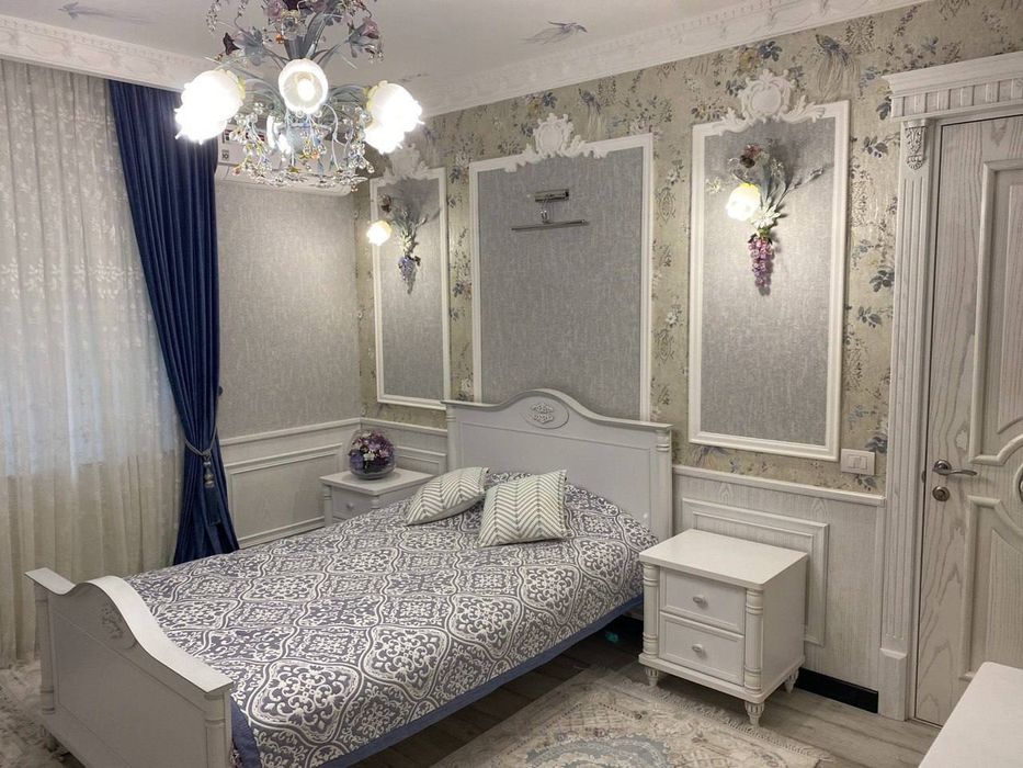 Сдаётся 4-х ком квартира в новостройке Мирабадском районе