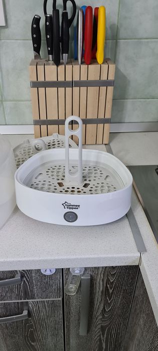 Sterilizator biberoane tommee tippe